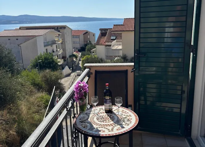 Nemira Ix 12 Vacations